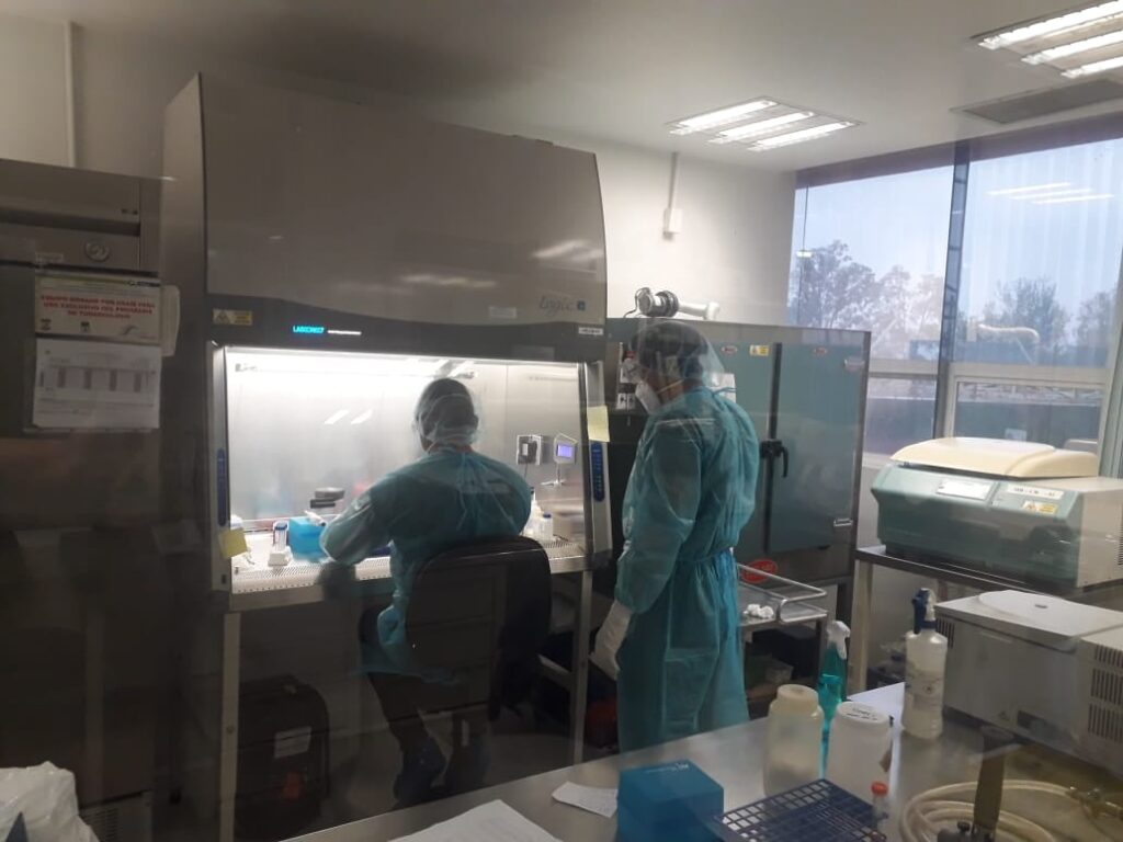 requiere del fortalecimiento de las medidas de seguridad sanitaria para disminuir la velocidad de contagios y evitar nuevas restricciones.