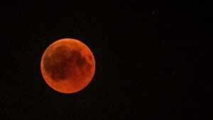La Luna de Sangre regresa: México podrá observar el eclipse lunar parcial del 27 al 28 de agosto de 2026