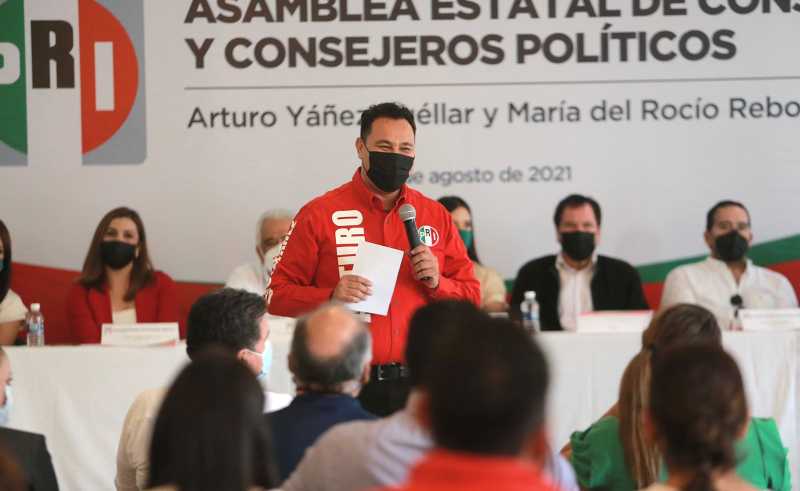 arturo yanez pri