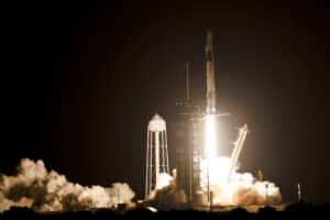 spacex launches 4 astr 3