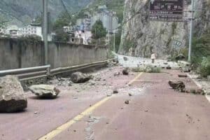 China registra sismo de magnitud de 6.6 grados de magnitud; reportan varios muertos