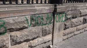 INAH denuncia limpieza inadecuada de grafitis en catedral de Durango