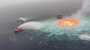 Pemex confirma derrame de petróleo en el Golfo de México