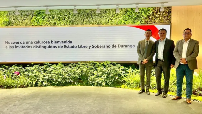 Durante la primera etapa de su gira de trabajo en China, el gobernador de Durango Esteban Villegas Villarreal compartió sus planes para establecer sólidas asociaciones con líderes de la industria tecnológica