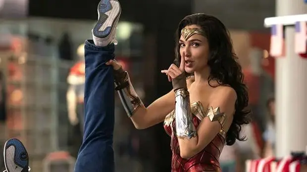 Gal Gadot sorprende al confirmar la continuación de 'Mujer Maravilla 3, con la participación de James Gunn y Peter Safran y con un Batman y Superman nuevo