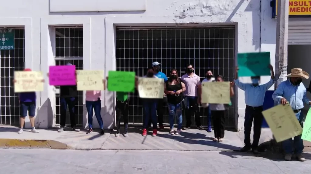 Protestan nazas