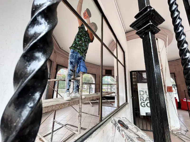 El alcalde de Durango, José Antonio Ochoa Rodríguez, anunció que Obra del Kiosco en el centro histórico están detenidos a la espera de los argumentos del Instituto Nacional de Antropología e Historia (INAH)
