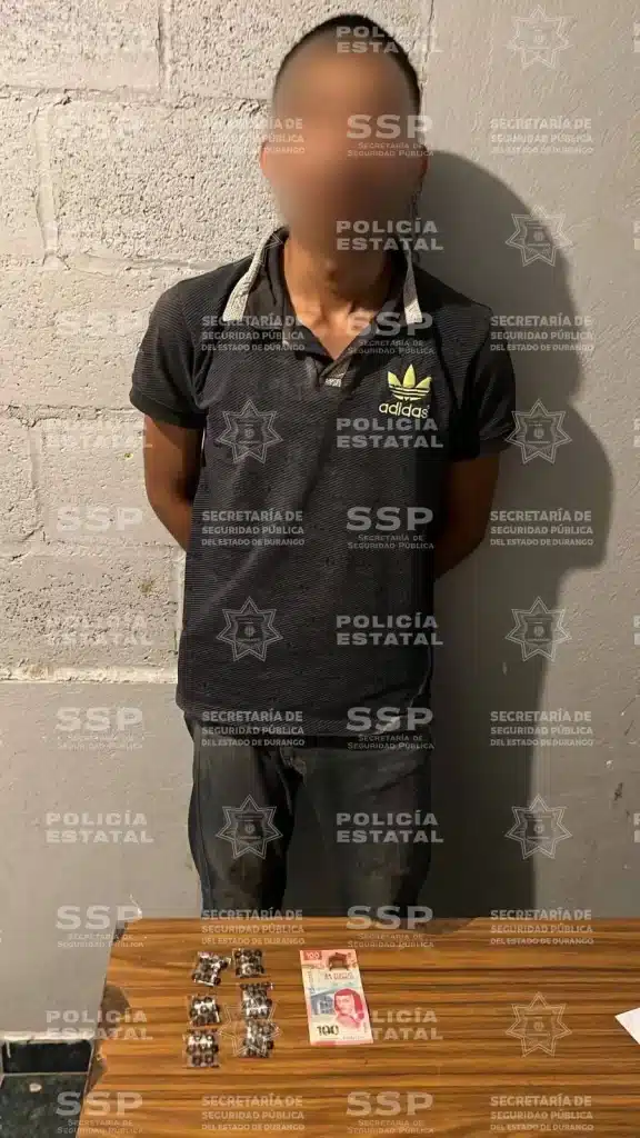 Detienen a 3 presuntos narcomenudistas en Gómez Palacio con dosis de cristal