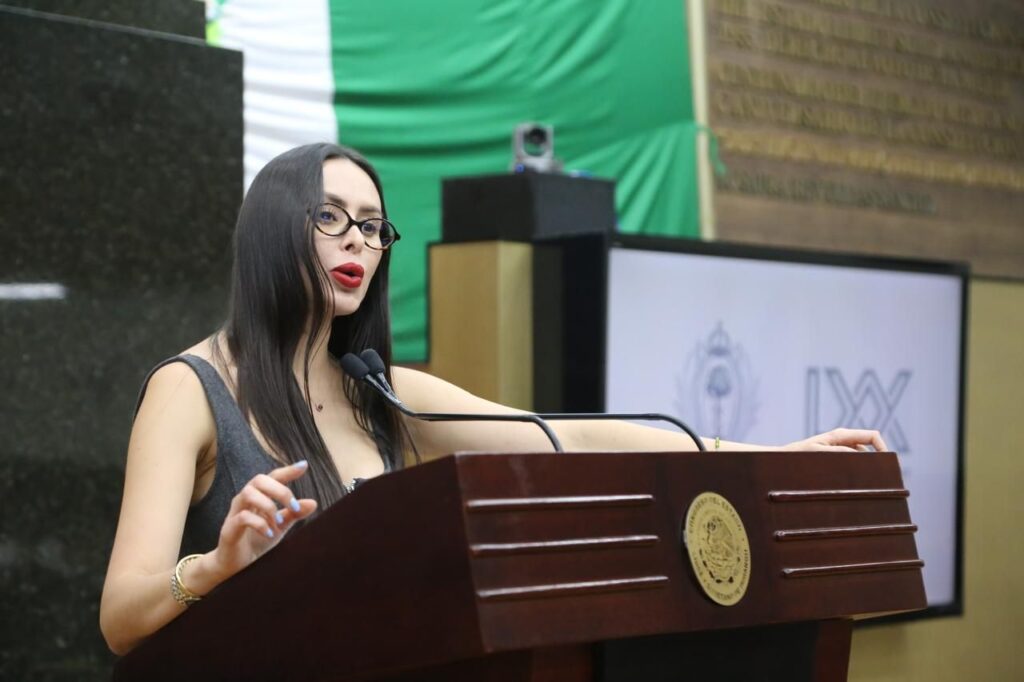 Cynthia Hernández