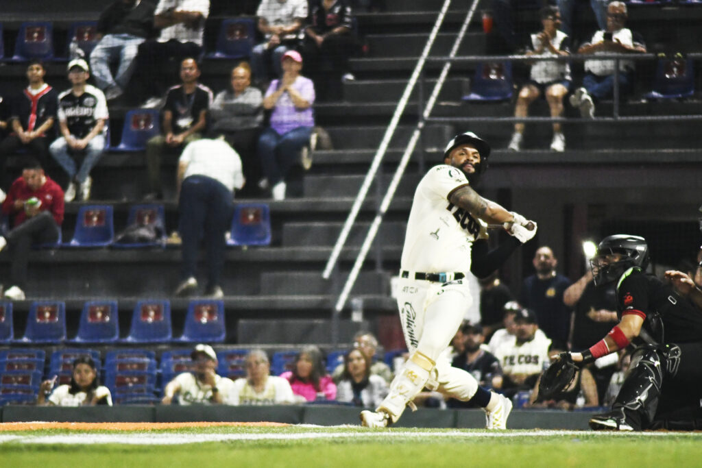 Caliente de Durango vence 5-4 a Tecos y gana su tercera serie de la temporada | LMB 2026 4 Caliente de Durango vence 5 4 a Tecos 1