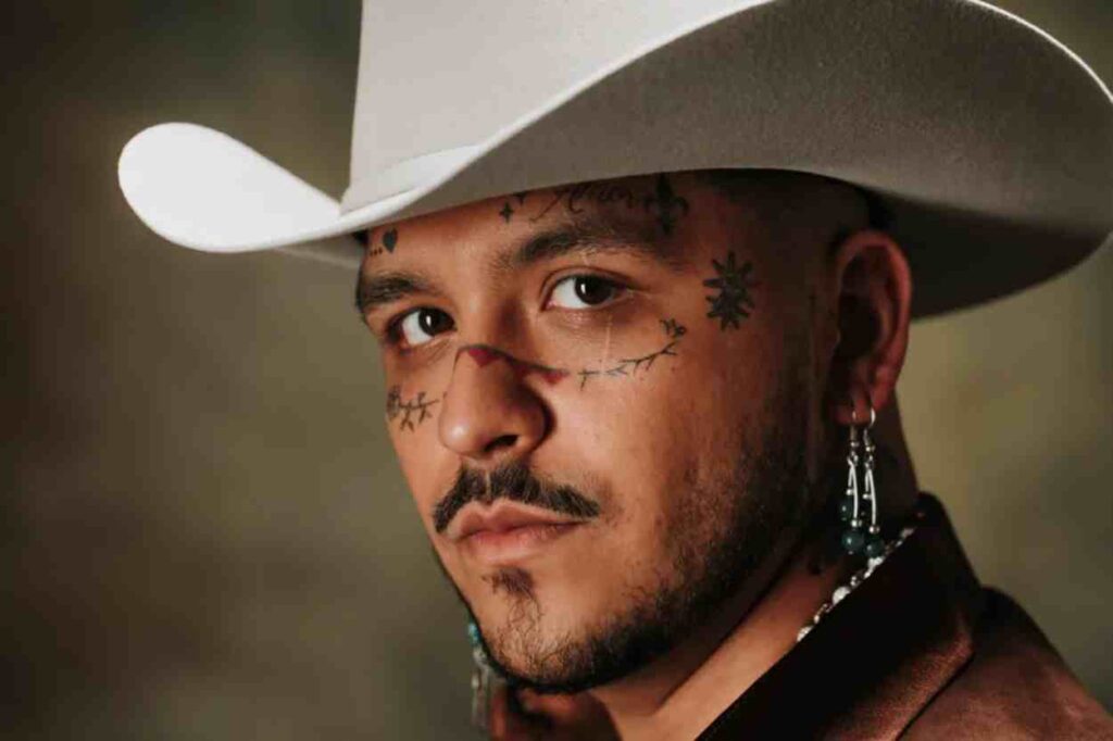El álbum Forajido de Christian Nodal vuelve a ser tendencia tras el cambio de nombre que sorprendió a sus seguidores