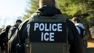 La muerte de un mexicano a manos del ICE en Houston desata reclamos de justicia y reabre el debate sobre los operativos migratorios