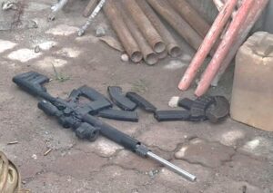 Aseguran arma larga, ocho cargadores y cartuchos durante operativo en San Dimas, Durango