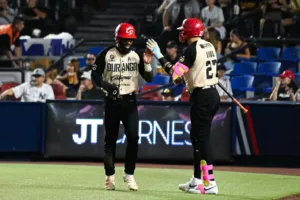 Sultanes de Monterrey deja en el terreno a Caliente de Durango en 14 entradas y toma ventaja en la Serie de Zona de la LMB 2026