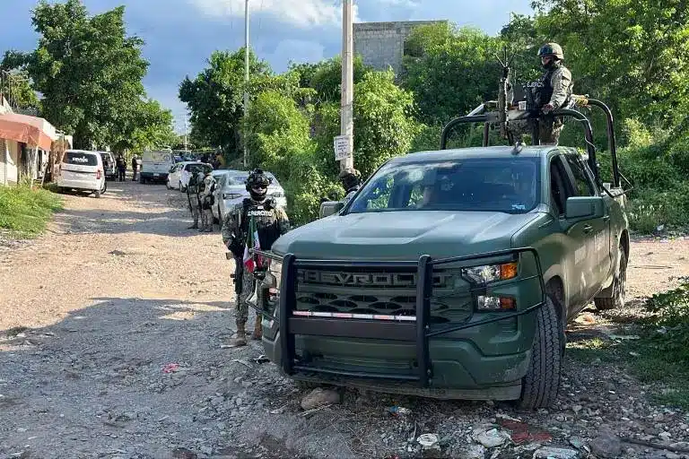 Ejército realiza operativo en la colonia La Joya de Durango; se desconocen resultados