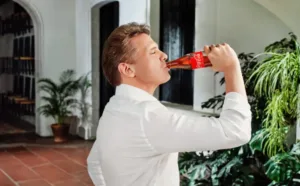 Luis Miguel reaparece en un anuncio de Coca-Cola tras semanas alejado de los reflectores