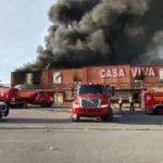 Incendio en Mall Chino de Torreón deja daños millonarios y edificio irreconocible